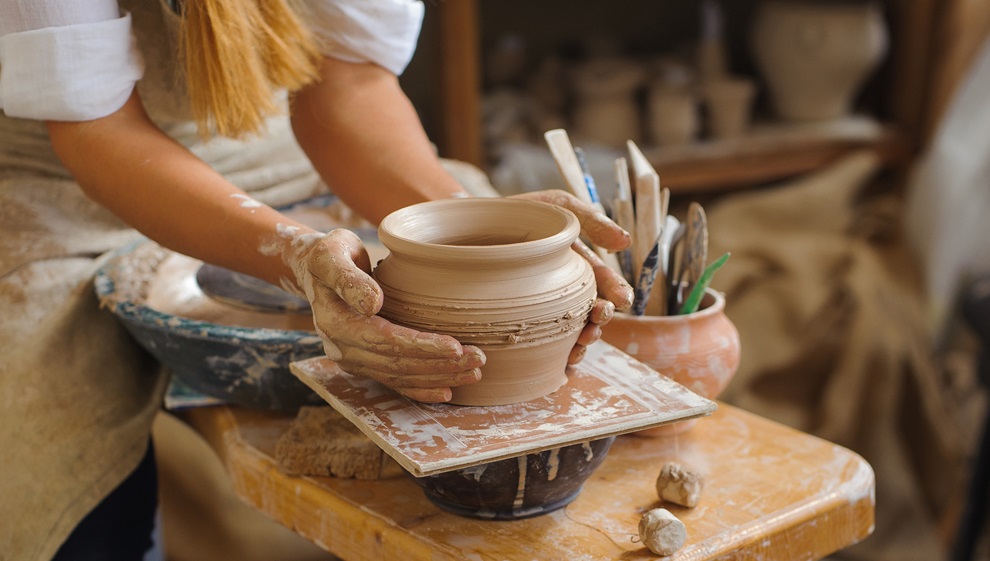 Handwerk © AdobeStock/lisovoy 